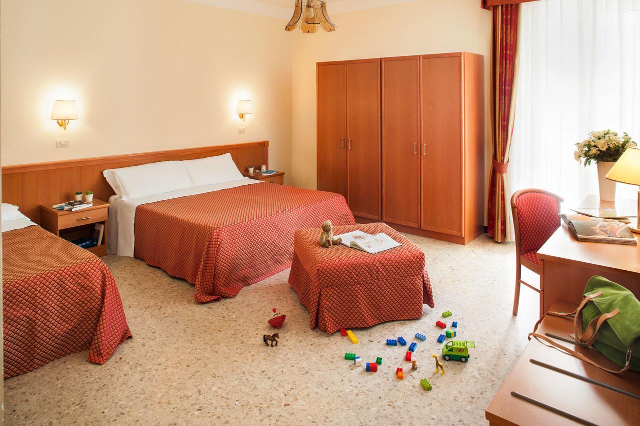 Curtis Hotel Alassio